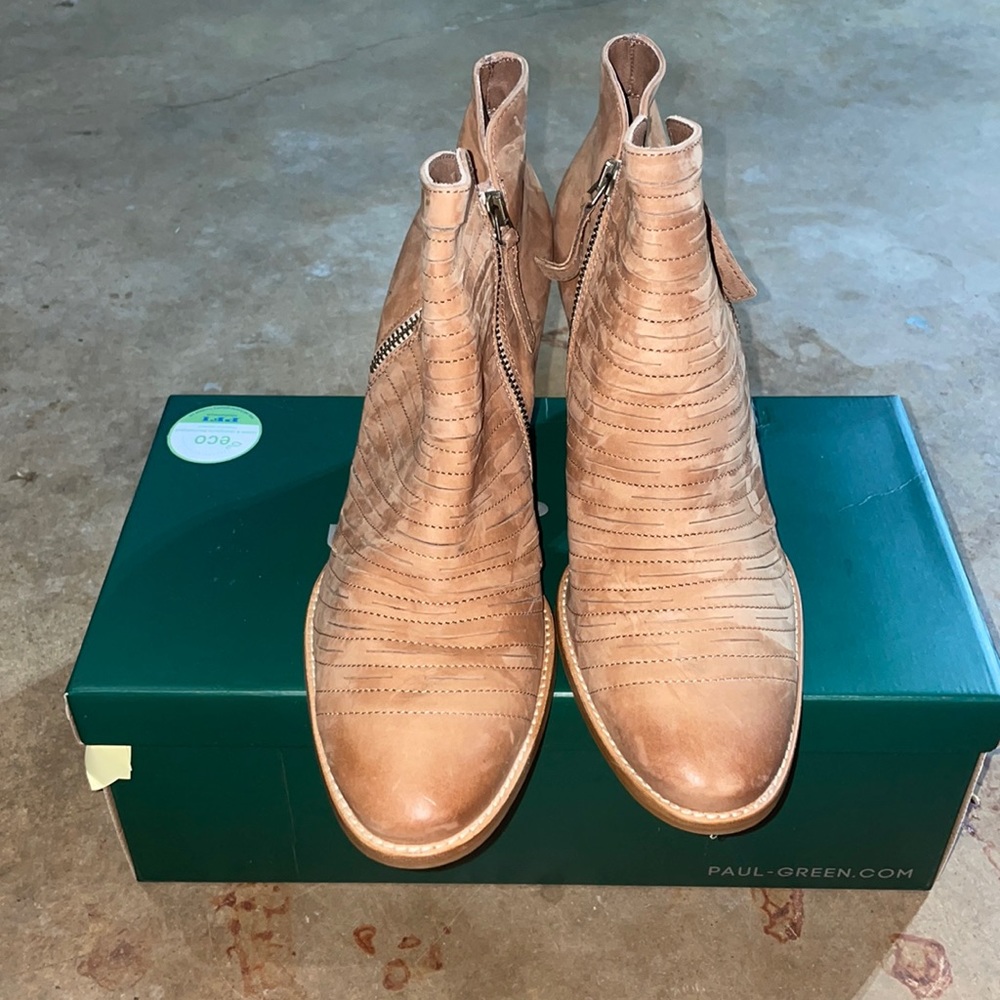 Paul Green Camel Booties